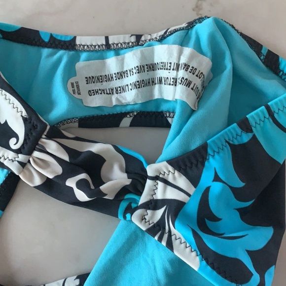 🌈5/$25 Mossimo navy/white ocean pattern bikini bottoms - Picture 3 of 6